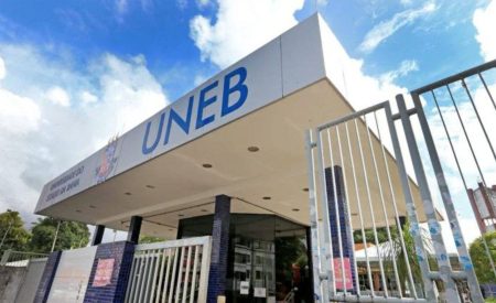 Conflitos armados suspendem atividades presenciais na Uneb em Salvador