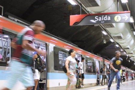 Metrô de Salvador deve ficar mais caro, afirma Jerônimo Rodrigues