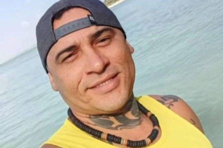 Mergulhador profissional morre após passar mal a 40 metros de profundidade na Bahia