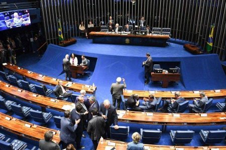 Monitoramento eletrônico a agressor de mulher avança no Senado