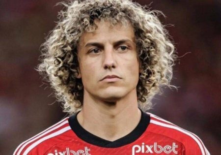 Flamengo anuncia saída de David Luiz após dois anos no clube