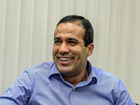 Bruno Reis revela convite para Fábio Mota disputar eleição em 2026