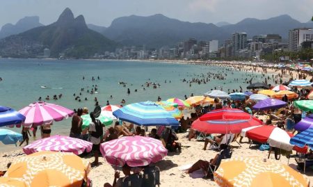 Embratur prevê recorde de turismo internacional no Brasil em 2025