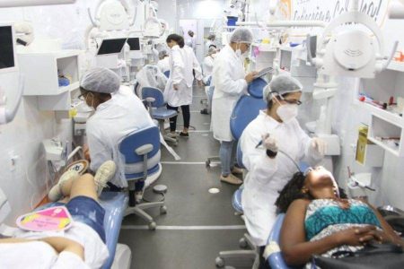 Lei garante tratamento odontológico gratuito para mulheres vítimas de violência no SUS