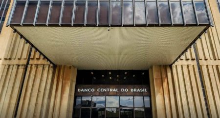 Setor produtivo e centrais sindicais criticam aumento da taxa Selic para 14,25% ao ano