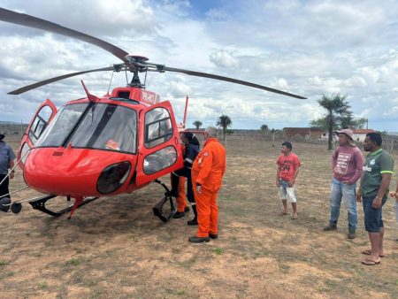 Corpo de Bombeiros resgata vítima de queimaduras em Tucano