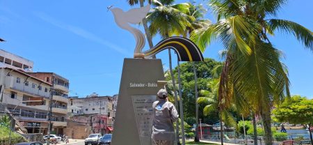 Prefeitura de Salvador gasta mais de R$ 600 mil com reparo de monumentos vandalizados