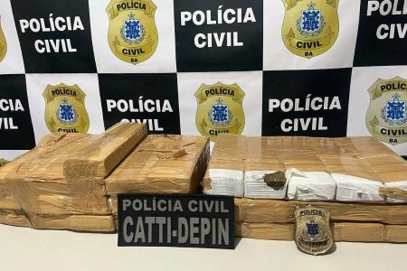 Operação Petrus: Polícia apreende 31 quilos de maconha em ônibus interestadual para Guanambi