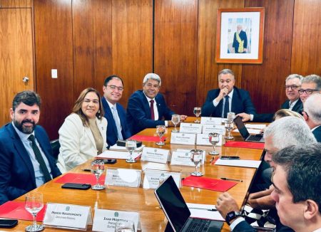 Jerônimo e Rui anunciam acordo para construção do novo Hospital Regional de Paulo Afonso