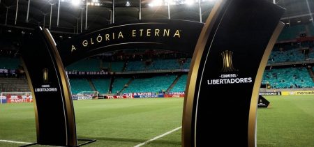 Bahia estreia na fase de grupos da Libertadores após 36 anos contra o Internacional