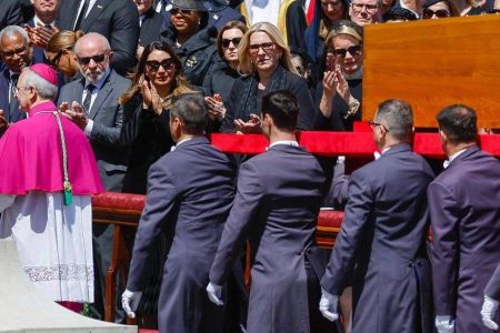 Presidente Lula e Comitiva brasileira se despedem do Papa Francisco