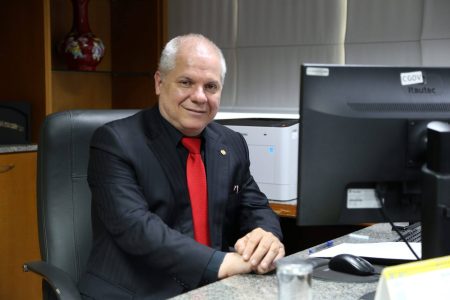 Quem é Alessandro Stefanutto, presidente do INSS alvo de operação que apura desvio de R$ 6 bilhões