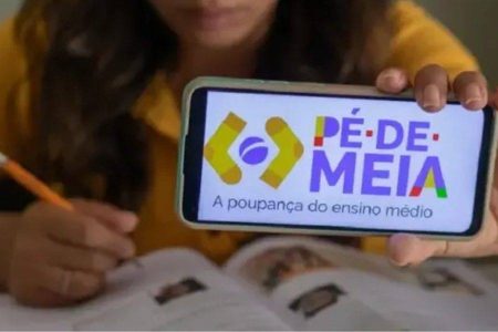 MEC paga oitava parcela do Pé-de-Meia a estudantes nascidos em março e abril MEC paga oitava parcela do Pé-de-Meia a estudantes nascidos em março e abril