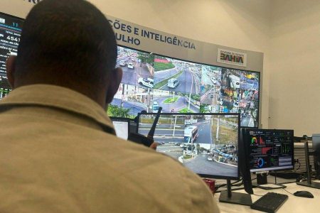 Reconhecimento facial ajuda a prender 10 foragidos no São João da Bahia