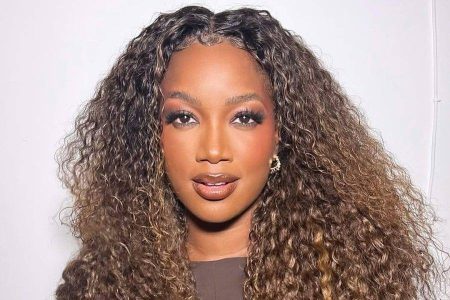 Iza retorna ao posto de rainha de bateria da Imperatriz Leopoldinense após três anos