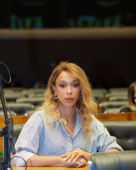 Erika Hilton anuncia medidas legais contra EUA por transfobia e aciona ONU