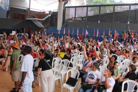 Servidores do TJBA paralisam atividades por 48 horas em defesa do PCCV