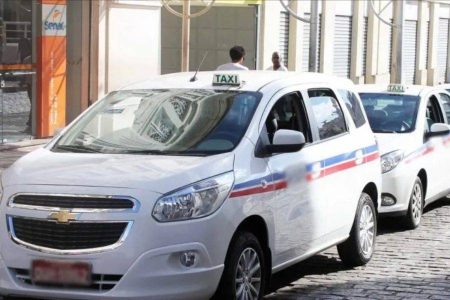 Prefeitura de Salvador sanciona novas regras para o serviço de táxi