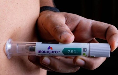 Mounjaro: caneta para diabetes e “emagrecimento” será vendida com receita retida a partir de maio