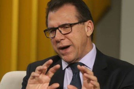 Ministro do Trabalho defende transição gradual para o fim da escala 6×1