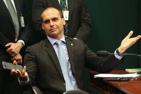 Eduardo Bolsonaro diz sentir “orgulho” em ser tornado réu pelo STF