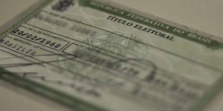 Prazo para regularizar título de eleitor termina nesta segunda-feira (19)
