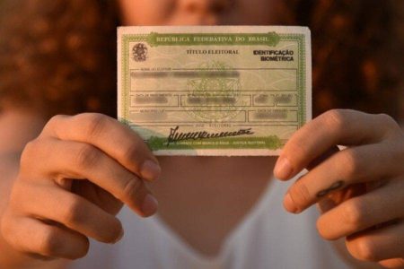 TRE-BA faz plantões e amplia atendimento para regularização do título