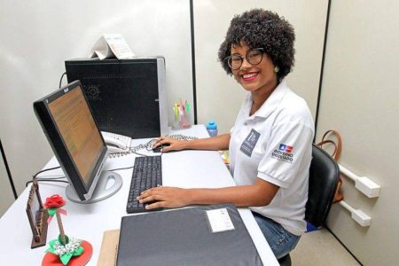 Governo convoca mais de 3 mil universitários para o programa Partiu Estágio