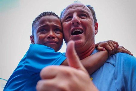 Rógerio Ceni faz 3 anos no Bahia; veja balanço