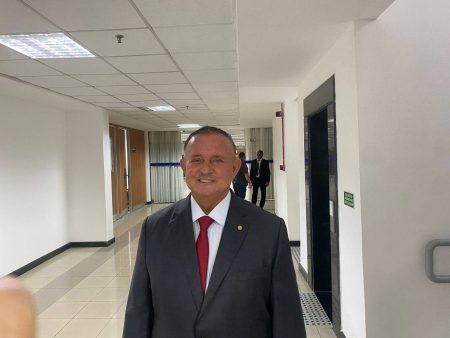 VÍDEO: Adolfo Menezes defende Jerônimo “todos nós podemos errar” e critica oposição por “tentativa desesperada” de desqualificá-lo