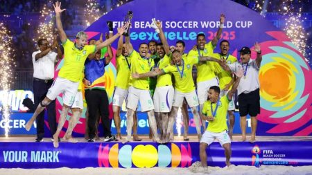 Brasil é heptacampeão do mundo em futebol de areia pela FIFA