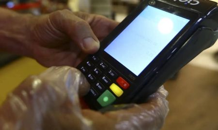 Banco Central impõe limite às tarifas de registradoras de recebíveis de cartões a partir de junho