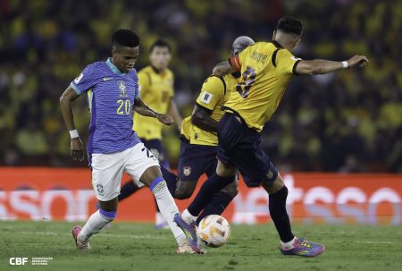 Na estreia de Ancelotti, Brasil empata com Equador e pode perder posição nas Eliminatórias