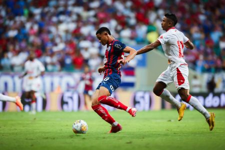Bahia derrota Náutico de virada e garante liderança na Copa do Nordeste