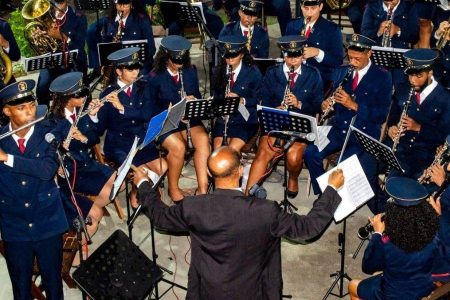 Mais de 400 músicos participam do tradicional desfile do 2 de Julho em Salvador