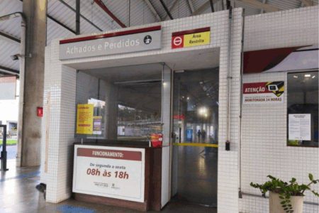 Metrô de Salvador registra mais de 700 itens esquecidos em abril; veja como recuperar