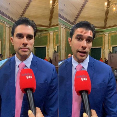 Ao lado do pai: Vereador Alexandre Aleluia defende candidatura de José Carlos Aleluia