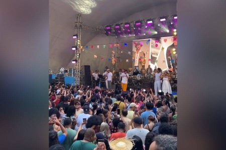”Pipoca no Parque”: Saulo leva clima de São João ao Parque da Cidade com show gratuito