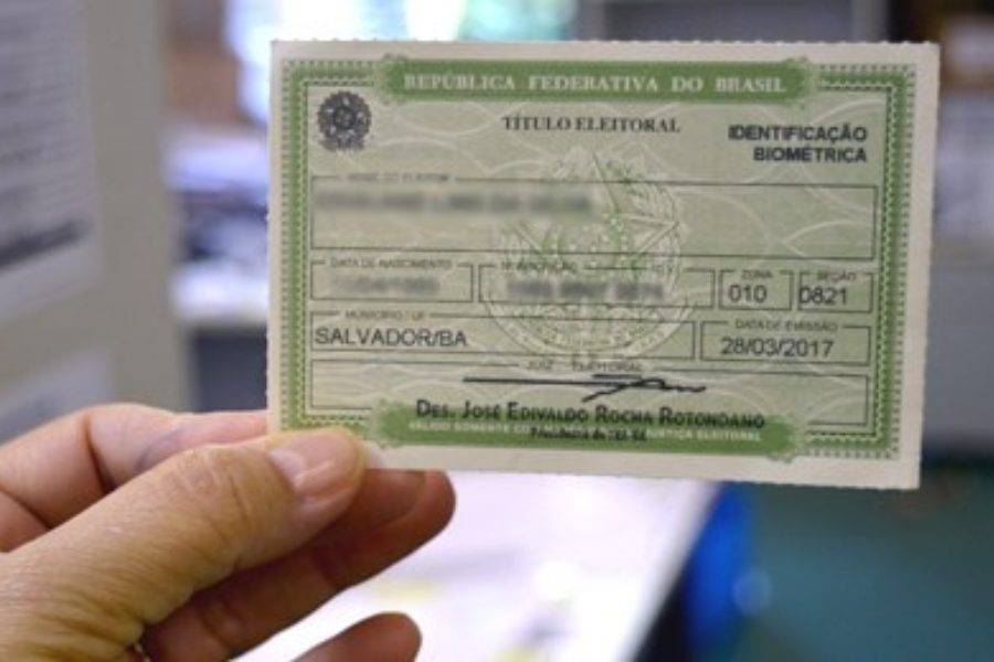 Mais de 453 mil títulos de eleitor estão cancelados na Bahia e podem ser regularizados online