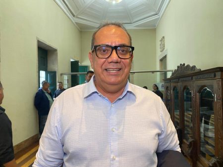Carlos Muniz garante votação da LDO antes do recesso de São João