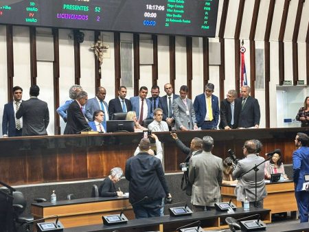 Pacotão da ALBA: LDO e outros projetos foram aprovados nesta terça-feira (17)