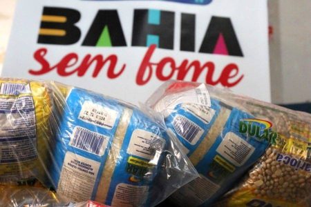 Campanha Bahia Sem Fome arrecada alimentos no Parque de Exposições
