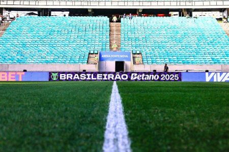 Bahia rebate Arena Fonte Nova e volta a cobrar melhorias no gramado