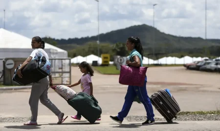 Bahia lidera perda populacional por migração, aponta Censo 2022