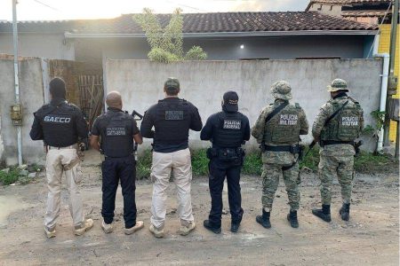 Operação Ponto Cego é deflagrada contra facção criminosa no sul da Bahia