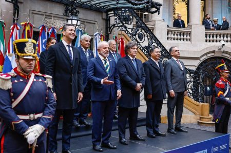 Brasil assume presidência do Mercosul com foco em acordos internacionais e integração regional