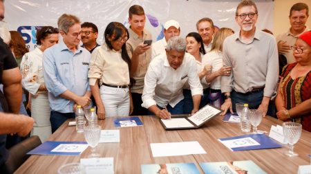 Jerônimo anuncia novas obras de infraestrutura no Oeste baiano