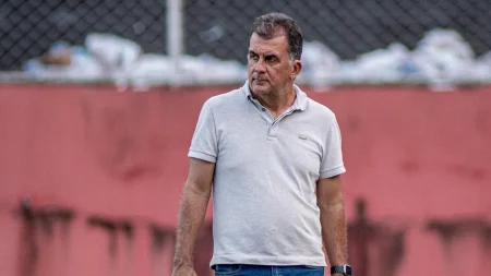 Conselho Deliberativo do Vitória se reúne para analisar contas de 2025
