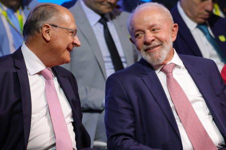 PSB oficializa Alckmin como vice e reforça chapa com Lula para a reeleição