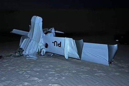 Queda de avião de pequeno porte deixa duas vítimas